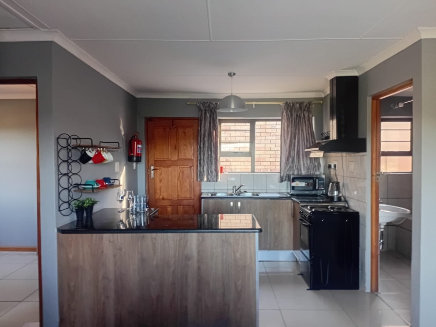 To Let 3 Bedroom Property for Rent in Gonubie North Eastern Cape
